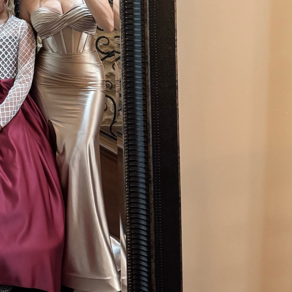 Camille La Vie Gold Prom Dresses - Picture 2 of 4